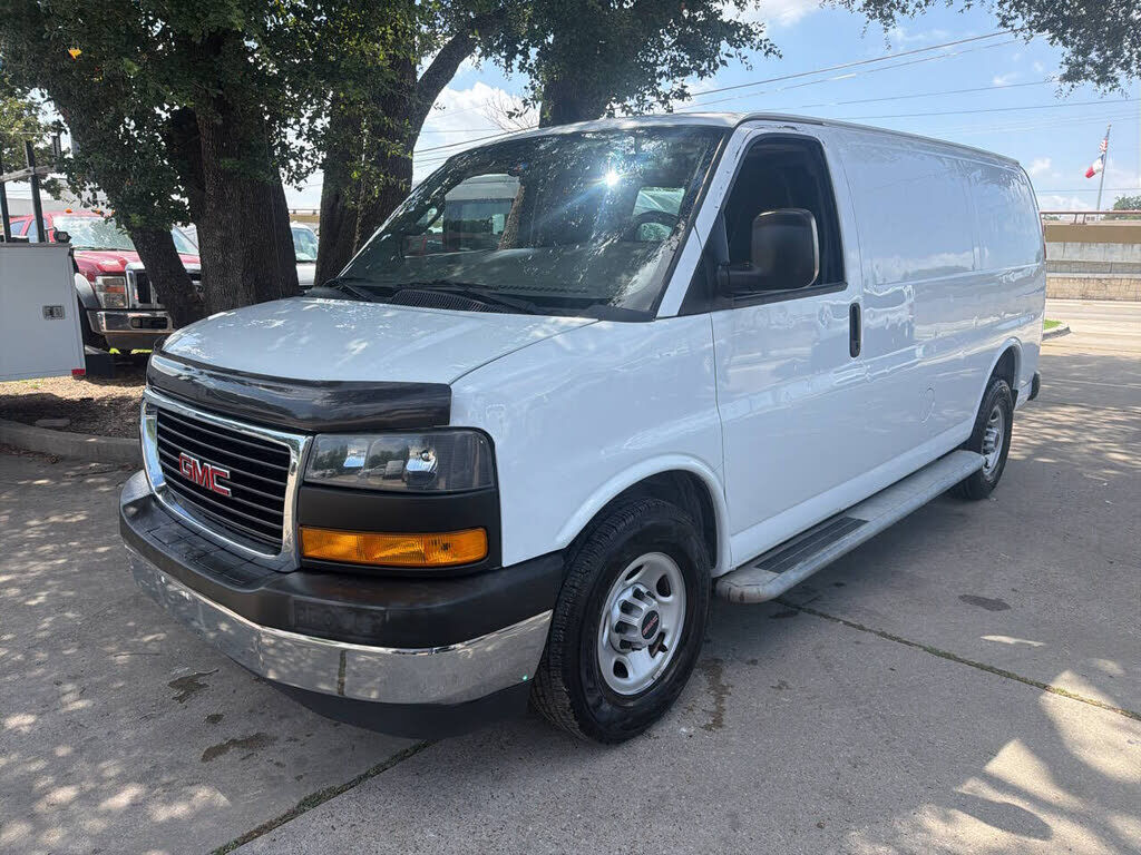 2018 GMC Savana