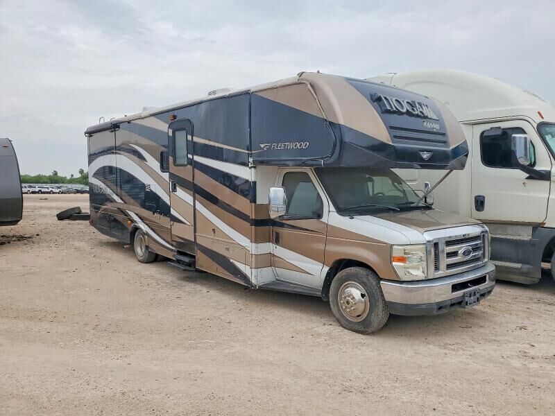 2011 FORD E-450