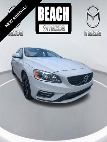 2018 VOLVO S60