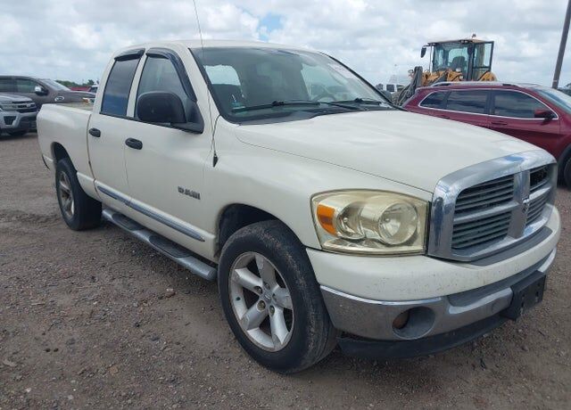 2008 DODGE Ram