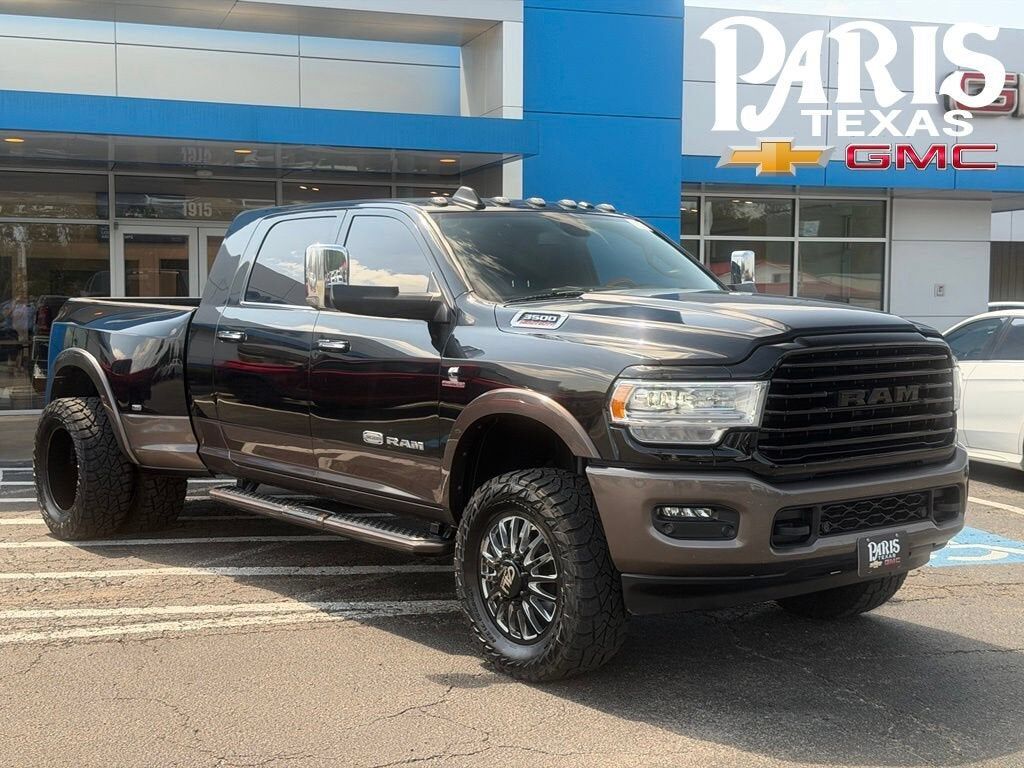 2022 RAM 3500