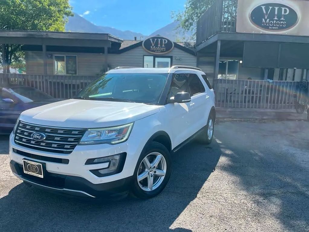 2017 FORD Explorer