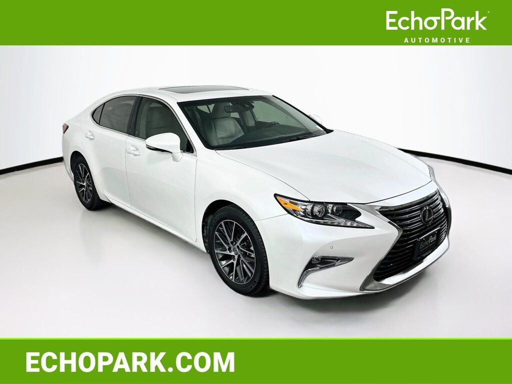 2017 LEXUS ES