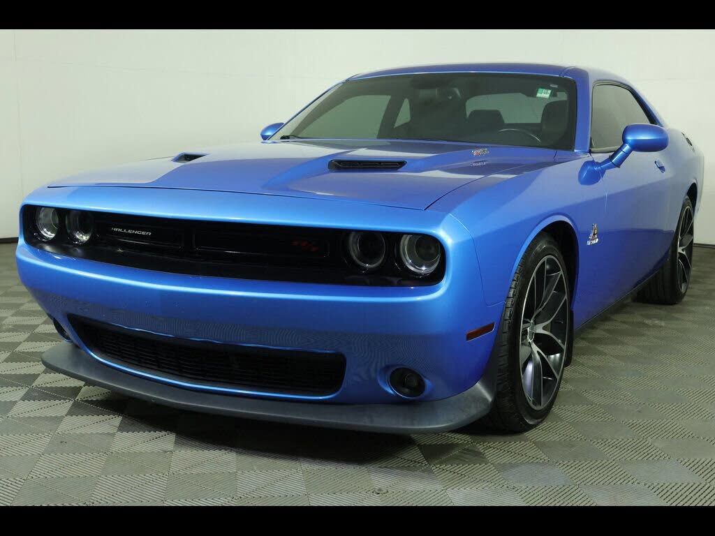 2016 DODGE Challenger