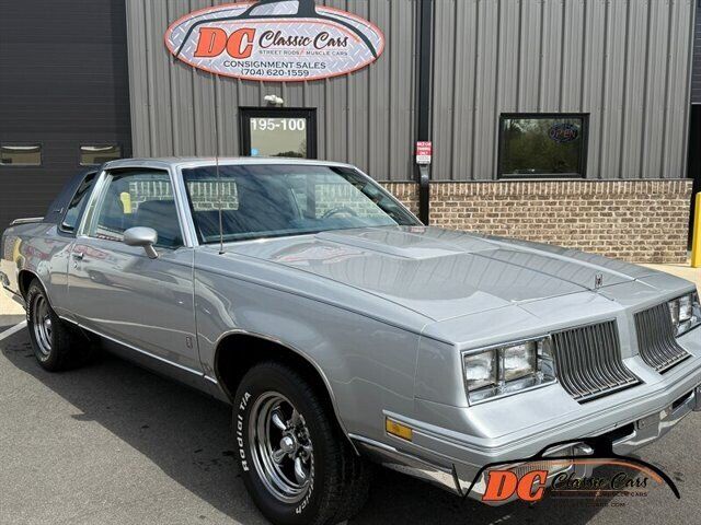 1984 OLDSMOBILE Cutlass Supreme