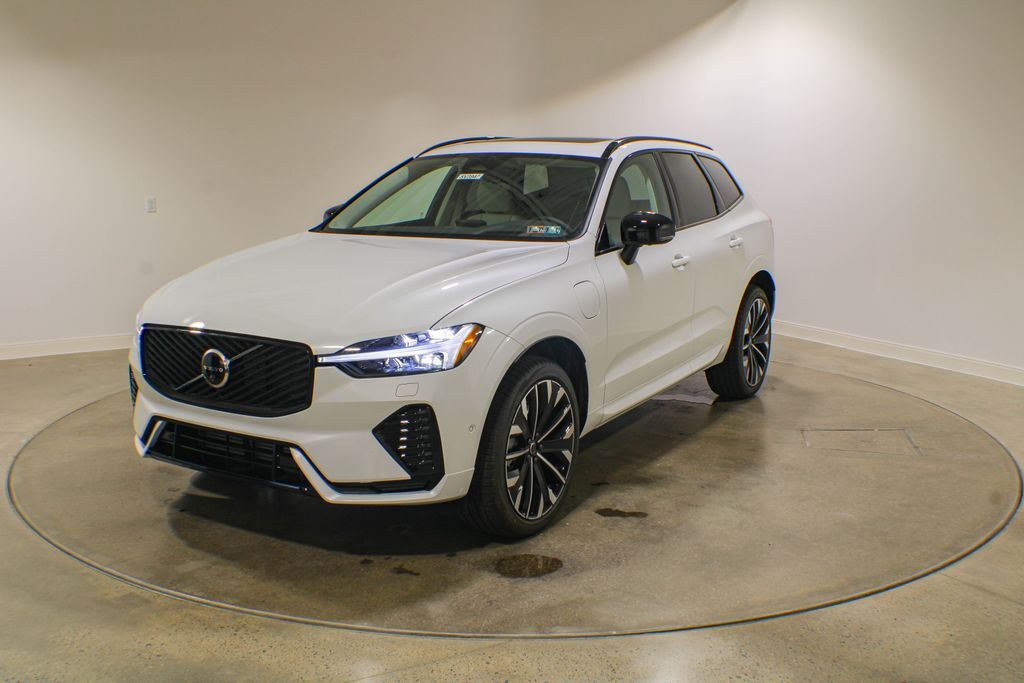 2026 VOLVO XC60