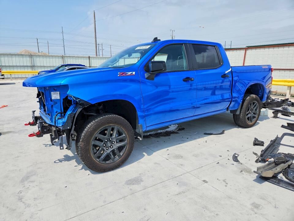 2025 CHEVROLET Silverado