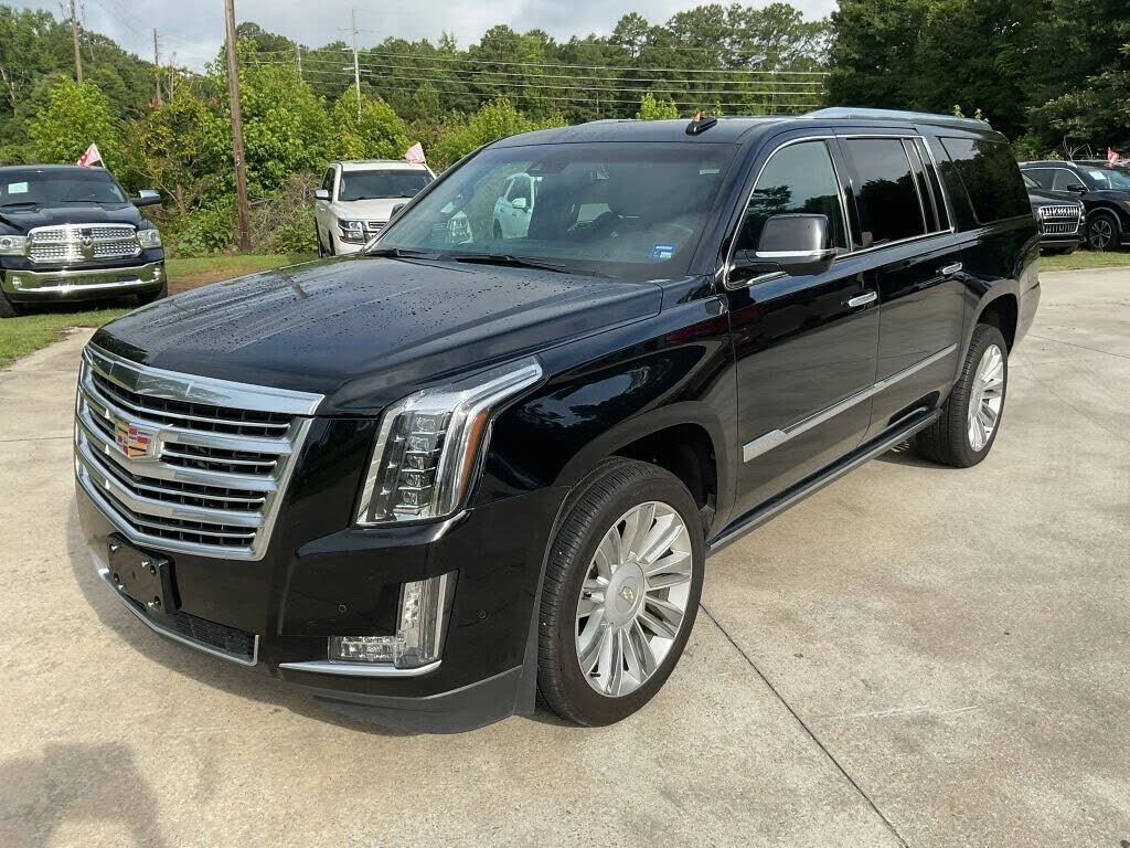 2017 CADILLAC Escalade ESV