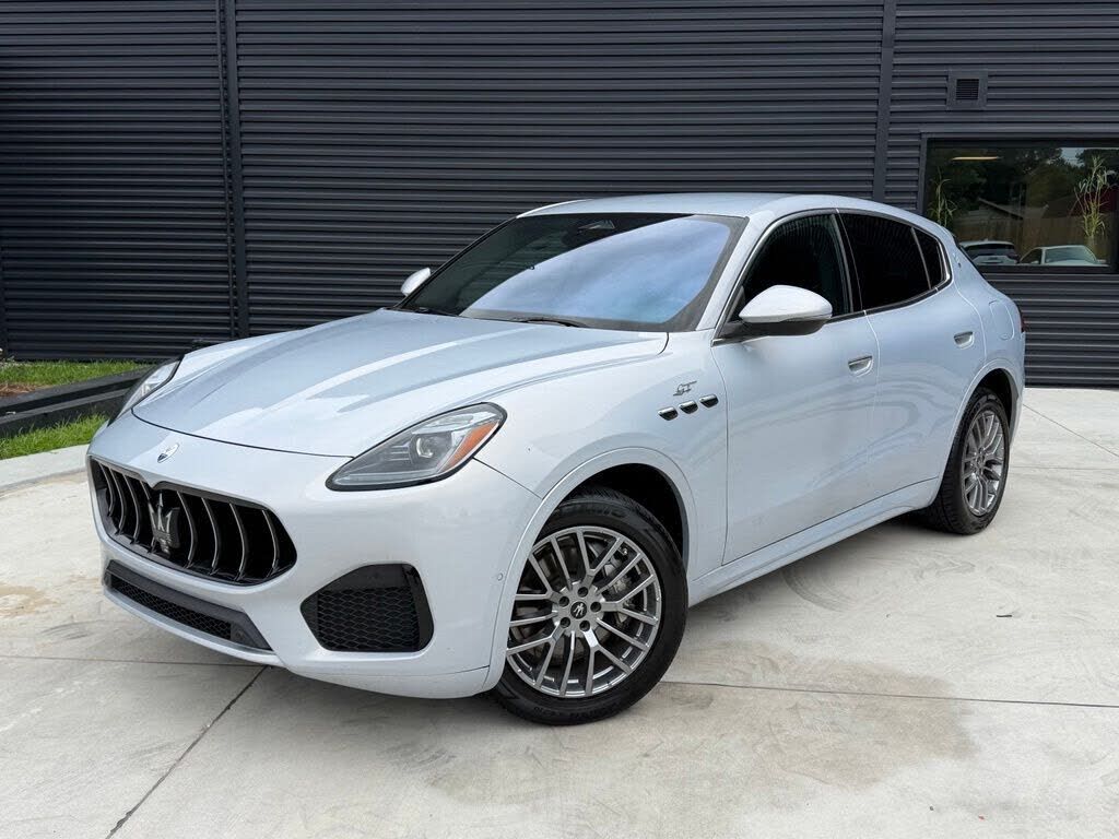 2024 MASERATI Grecale