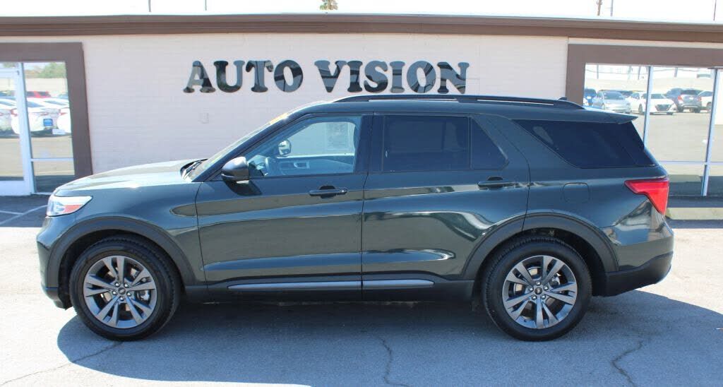 2022 FORD Explorer