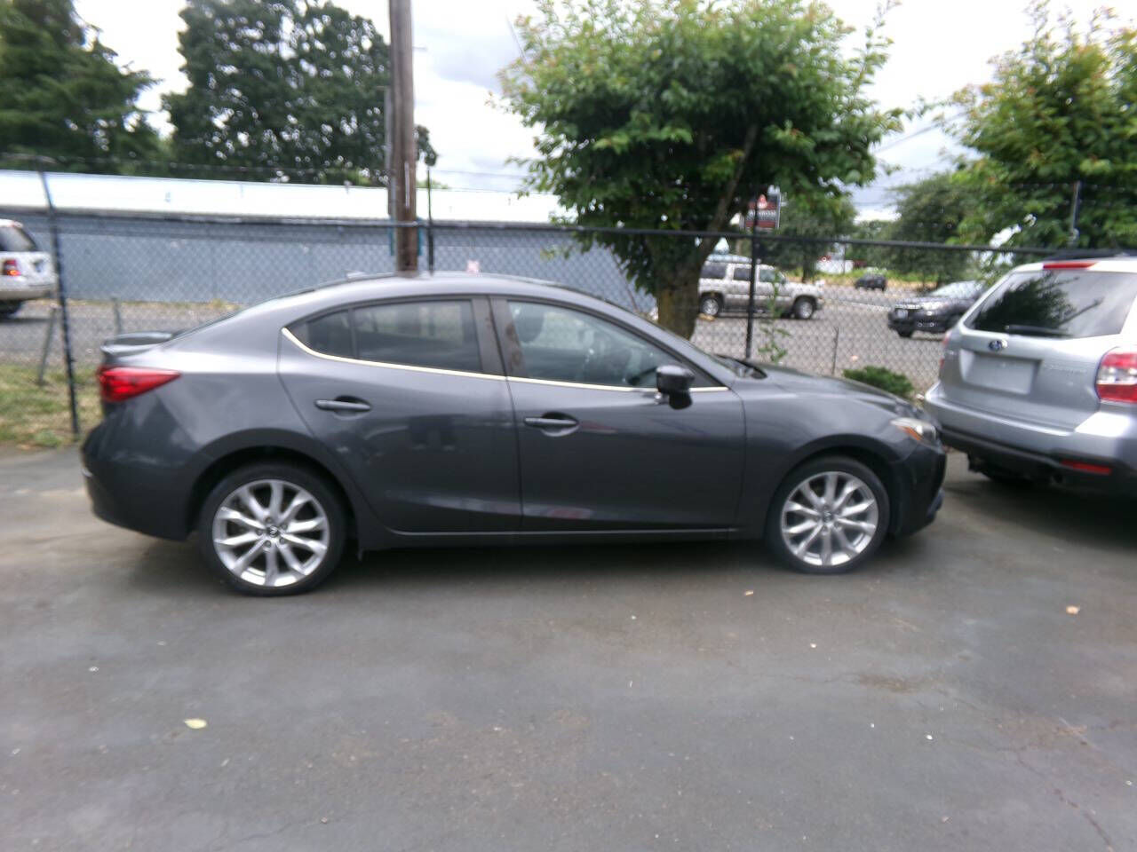 2015 MAZDA Mazda3