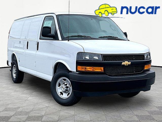 2026 CHEVROLET Express