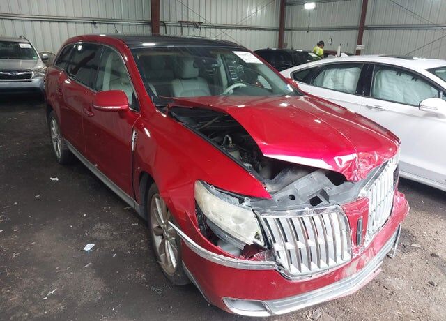 2010 LINCOLN MKT