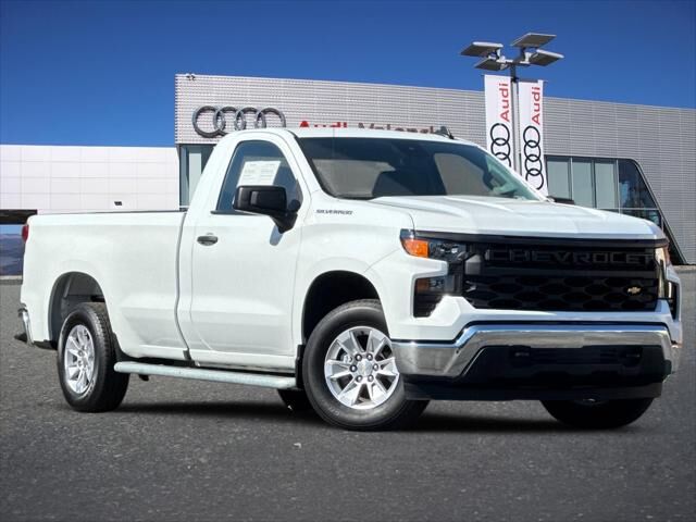 2025 CHEVROLET Silverado