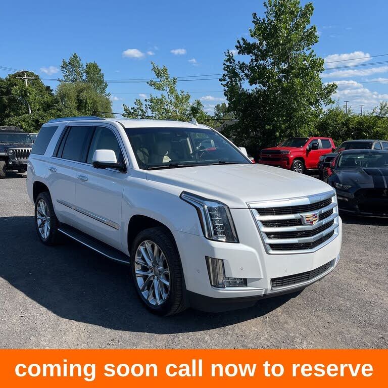 2018 CADILLAC Escalade