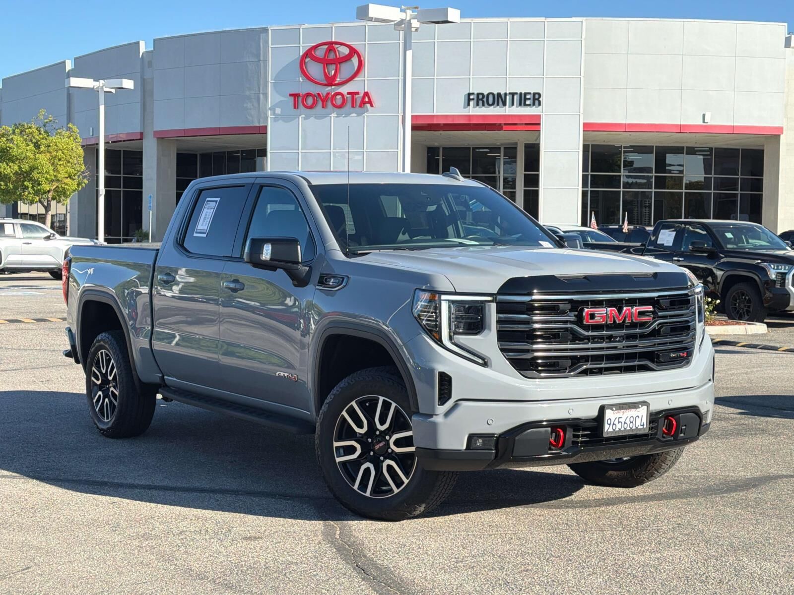2025 GMC Sierra
