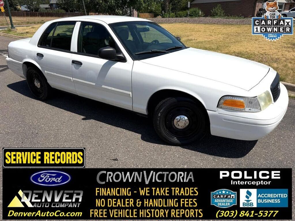 2010 FORD Crown Victoria