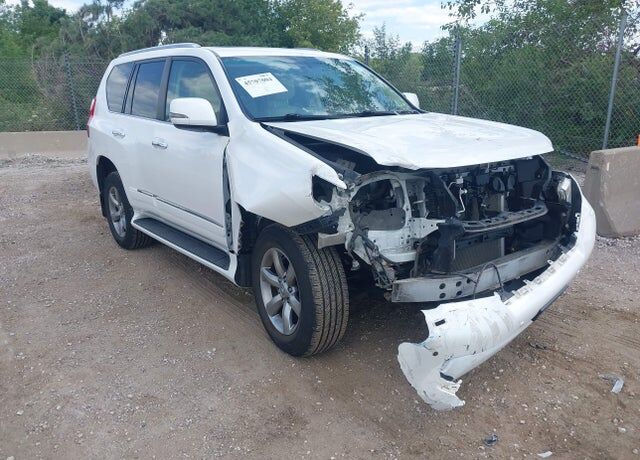 2013 LEXUS GX