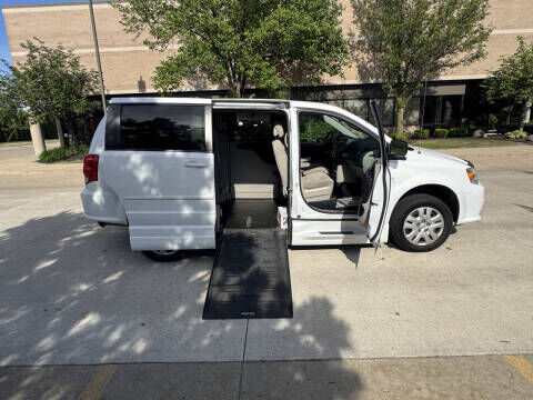2016 DODGE Grand Caravan