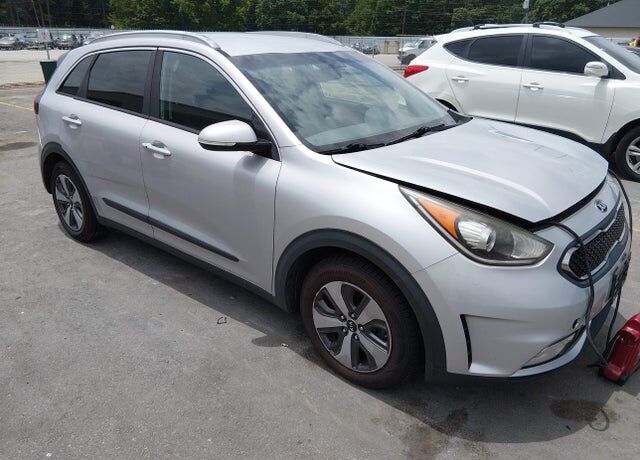 2017 KIA Niro