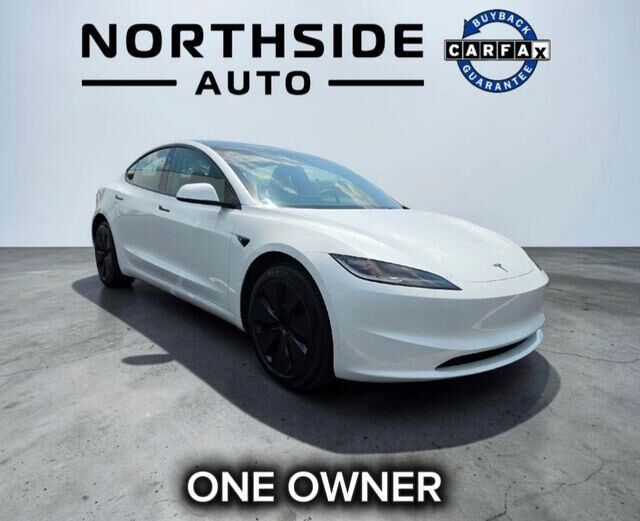 2026 TESLA Model 3