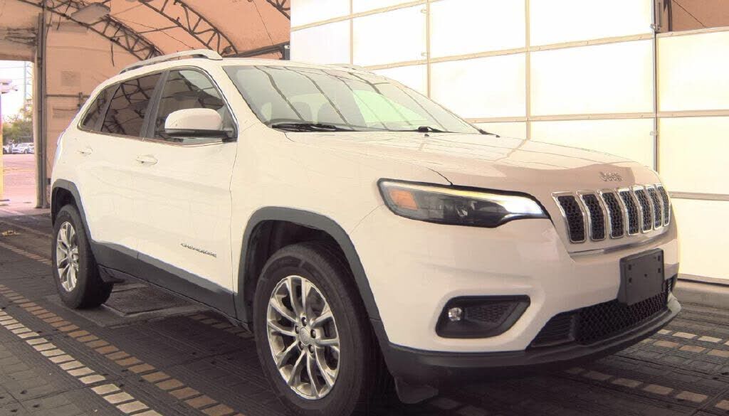 2019 JEEP Cherokee