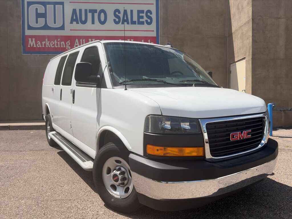 2025 GMC Savana