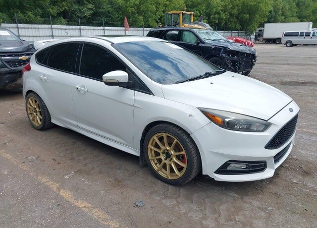 2016 FORD Focus