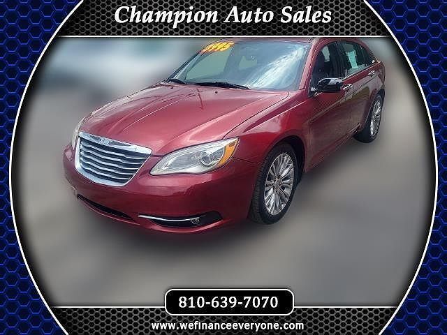2013 CHRYSLER 200