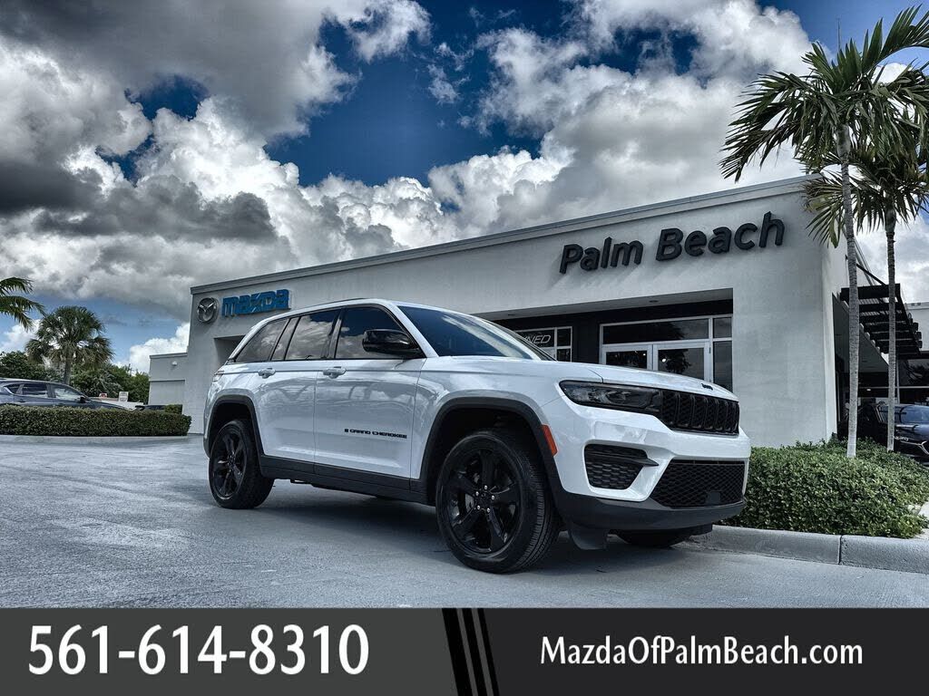 2022 JEEP Grand Cherokee