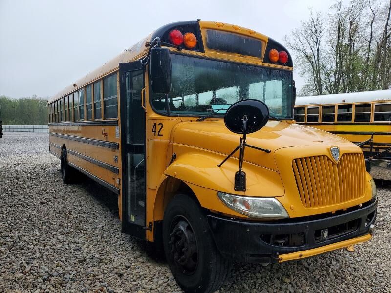 2011 IC BUS PB105