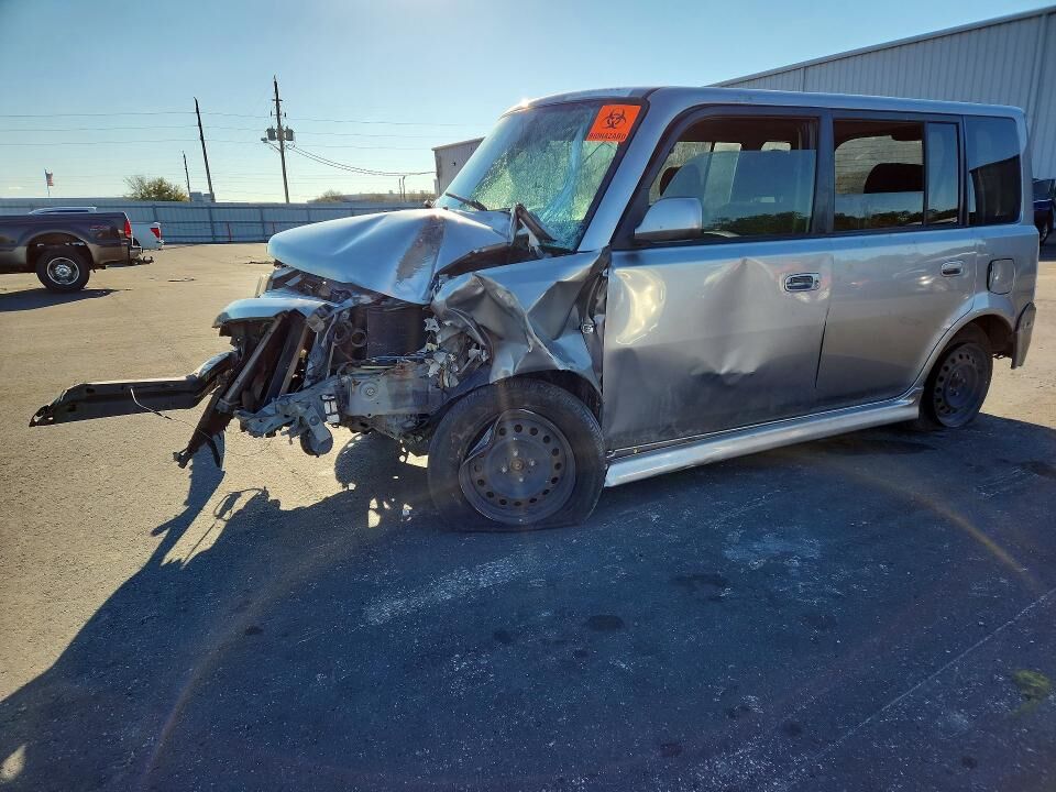2006 TOYOTA SCION