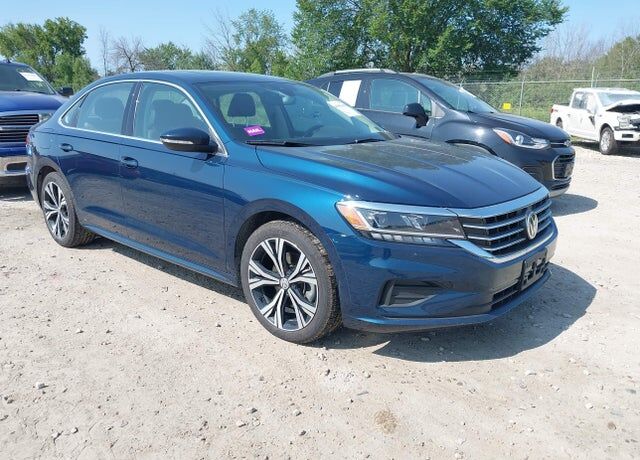2021 VOLKSWAGEN Passat