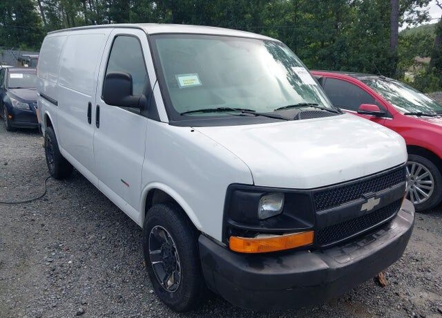 2017 CHEVROLET Express