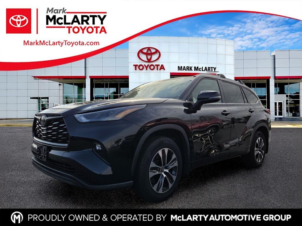 2022 TOYOTA Highlander