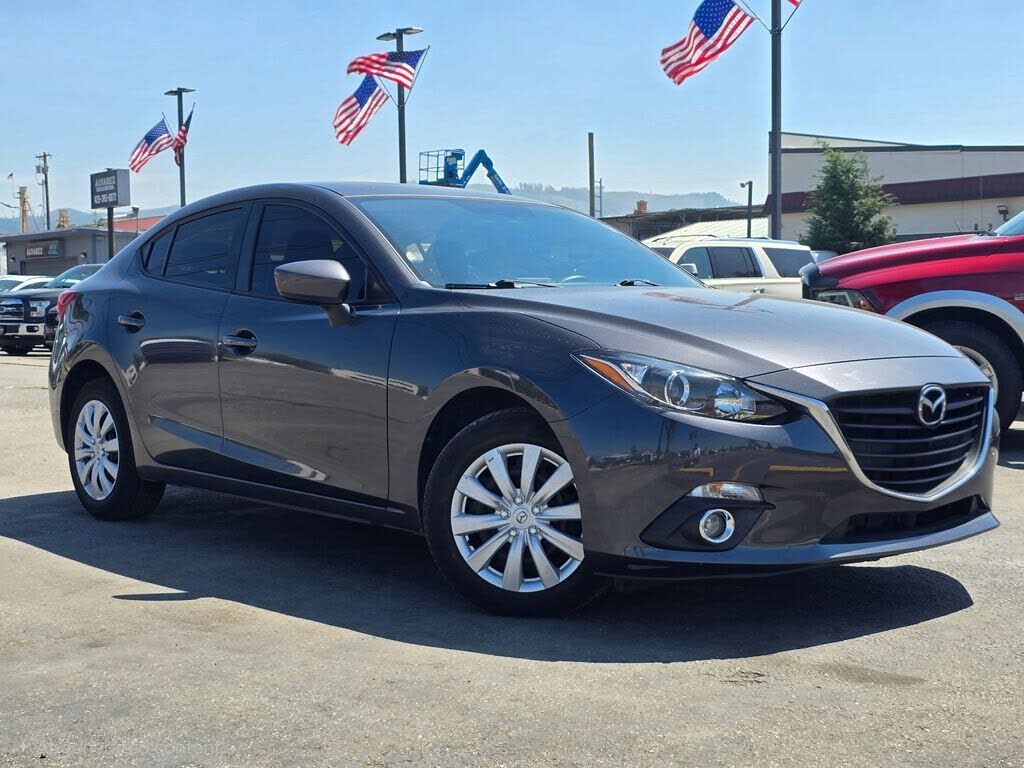 2016 MAZDA Mazda3
