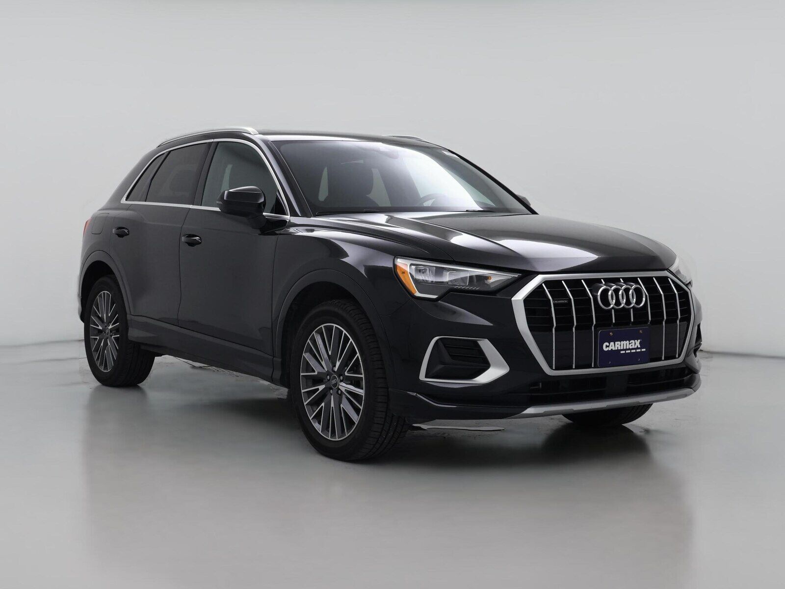 2022 AUDI Q3