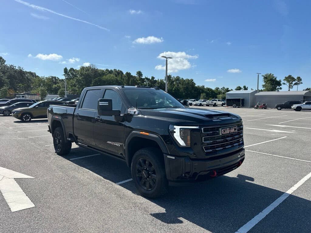2025 GMC Sierra HD