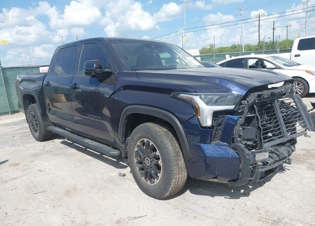 2022 TOYOTA Tundra