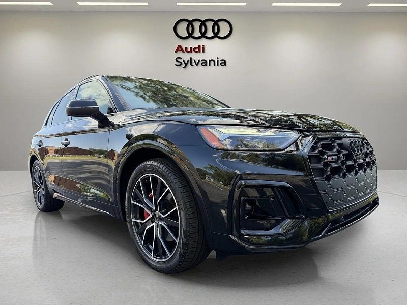 2025 AUDI SQ5