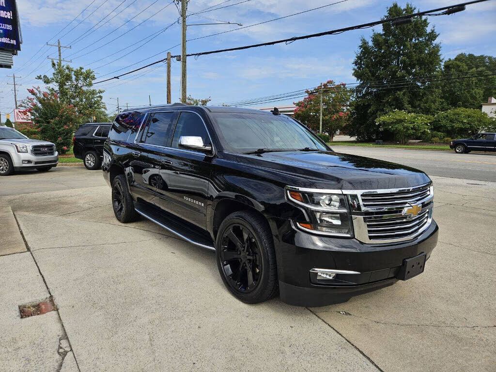 2020 CHEVROLET Suburban