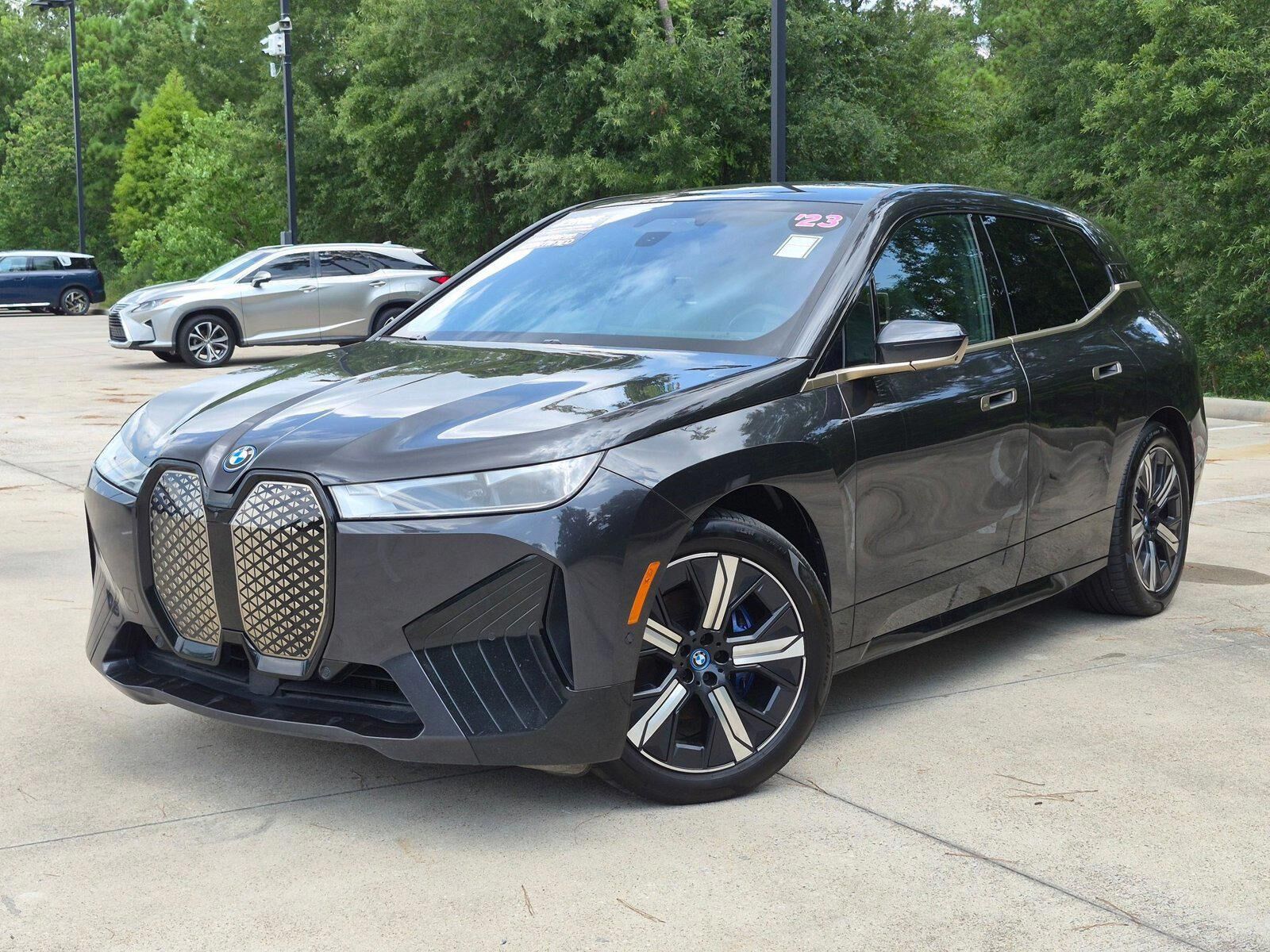 2023 BMW ix