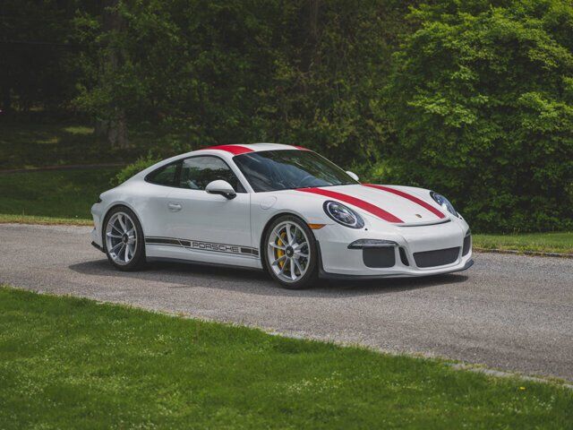2016 PORSCHE 911