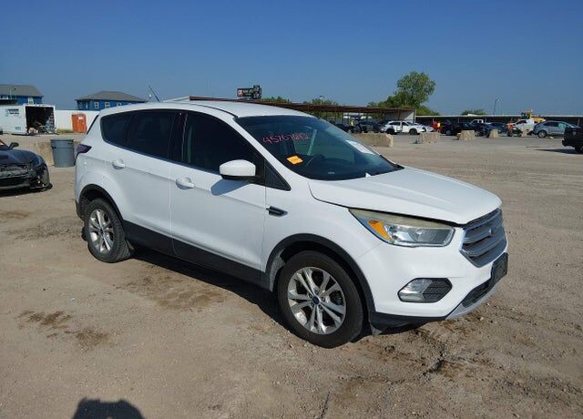 2017 FORD Escape
