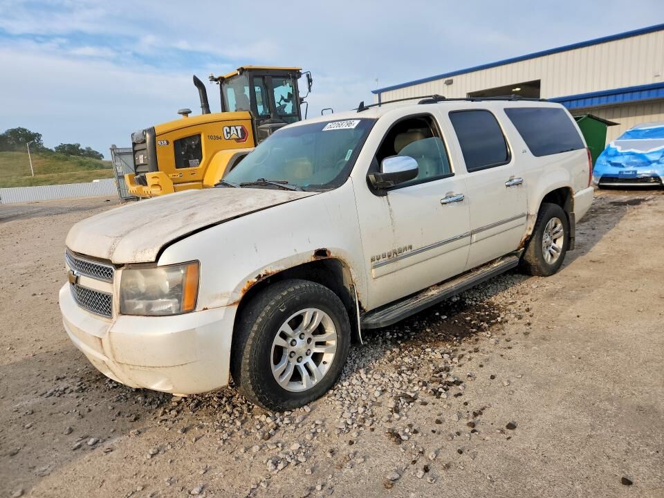 2011 CHEVROLET Suburban