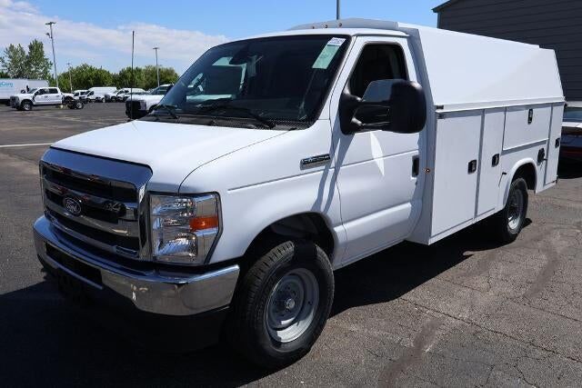 2026 FORD E-350