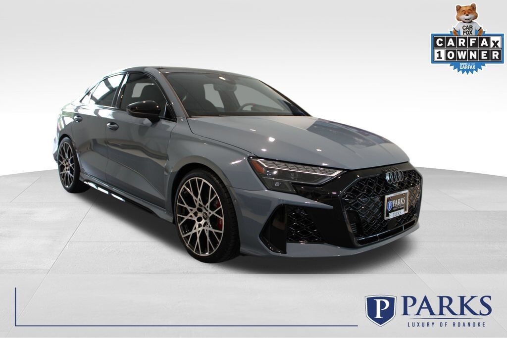 2025 AUDI RS 3