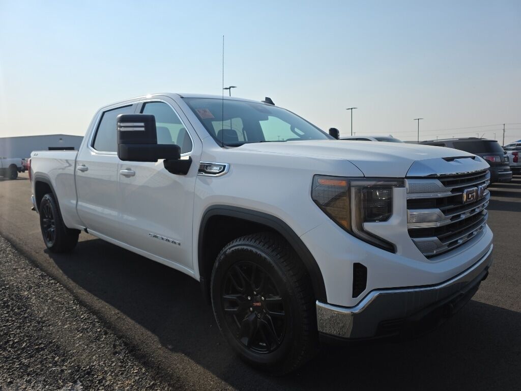 2023 GMC Sierra