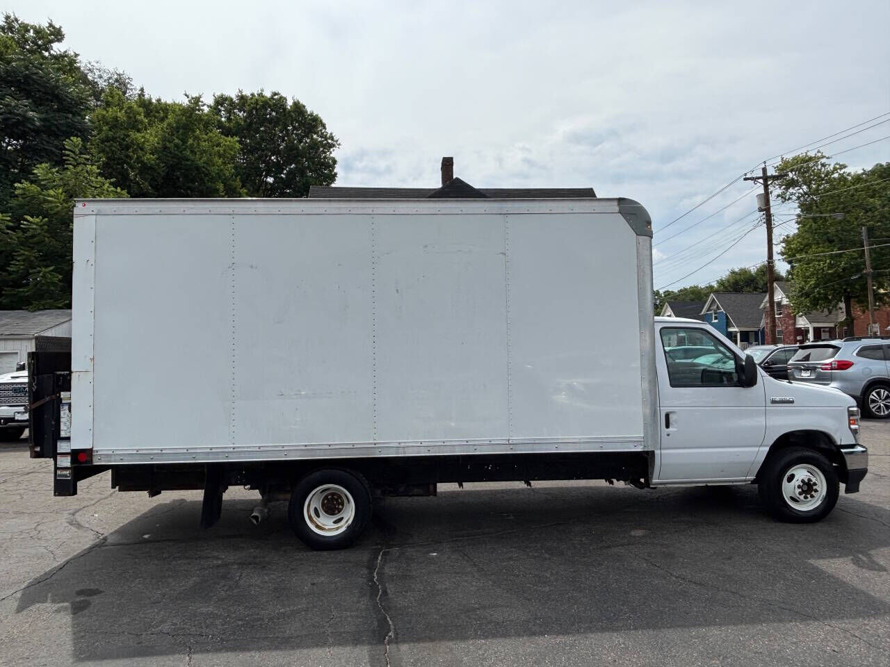 2021 FORD E-350