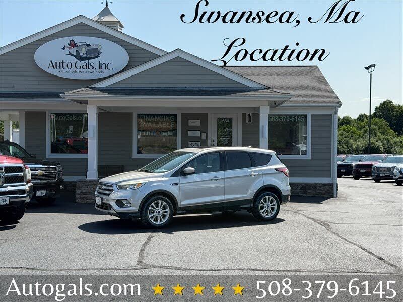 2017 FORD Escape